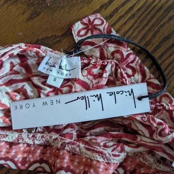 Nicole Miller NWT crop top w/tie - Picture 3 of 3